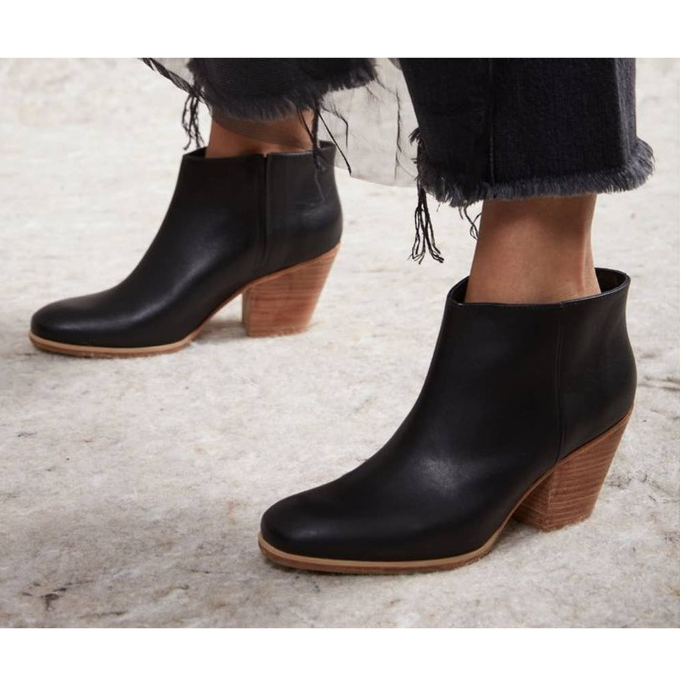 Rachel Comey Mars Ankle Boots Booties Black Leather Natural Heel Size 6.5 36.5